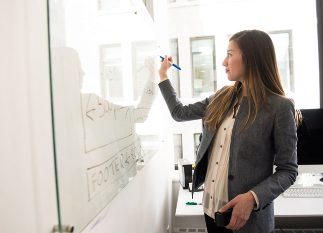 seo排名优化软件,怎样在百度投放广告？详细流程是什么？