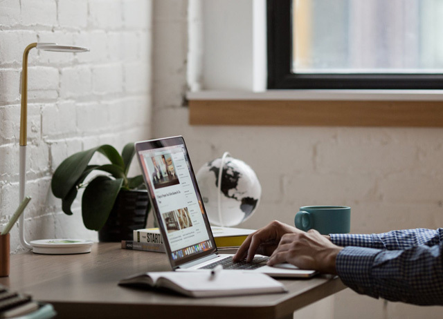 seo优化软件,百度信息流开户有返点吗？首充多少钱？